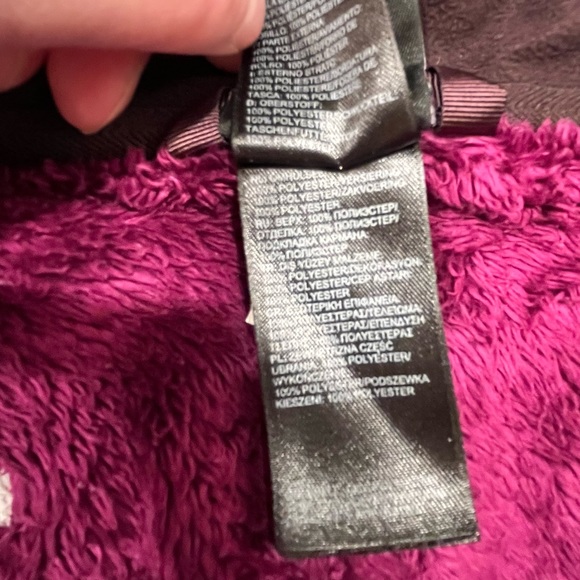 the NORTH FACE FLEECE JACKET - Picture 8 of 15